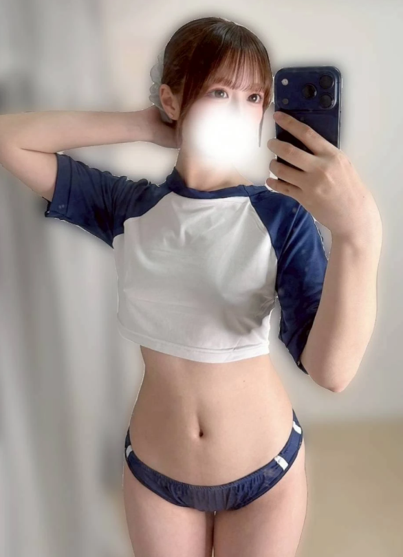 七瀬まりあ