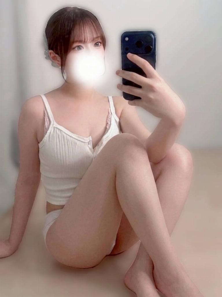 七瀬まりあ