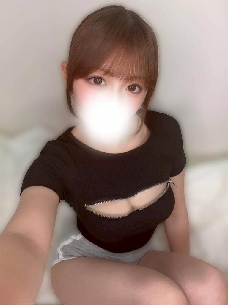 七瀬まりあ