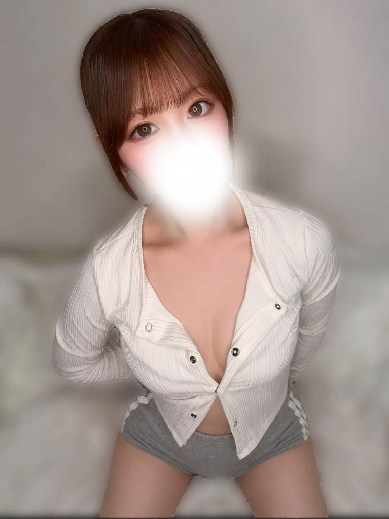 七瀬まりあ