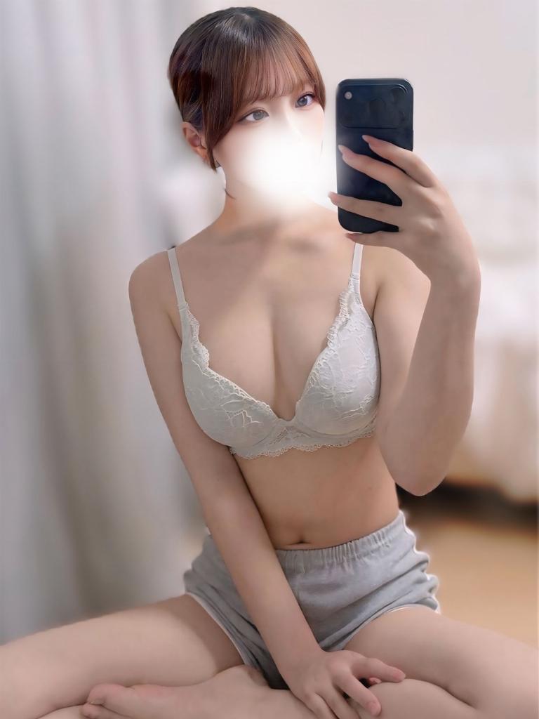 七瀬まりあ