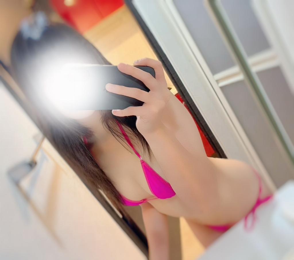 上杉ちなつ