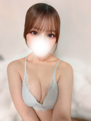 七瀬まりあ