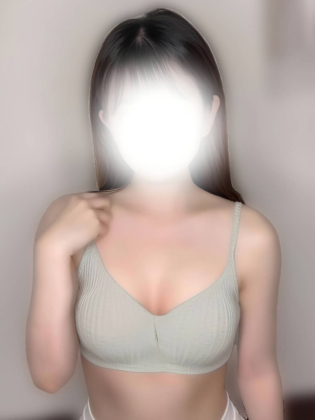 逢坂りりか