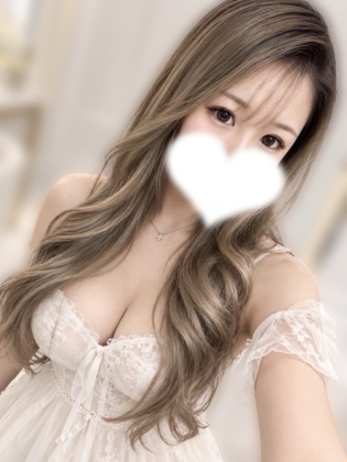 海月ももか